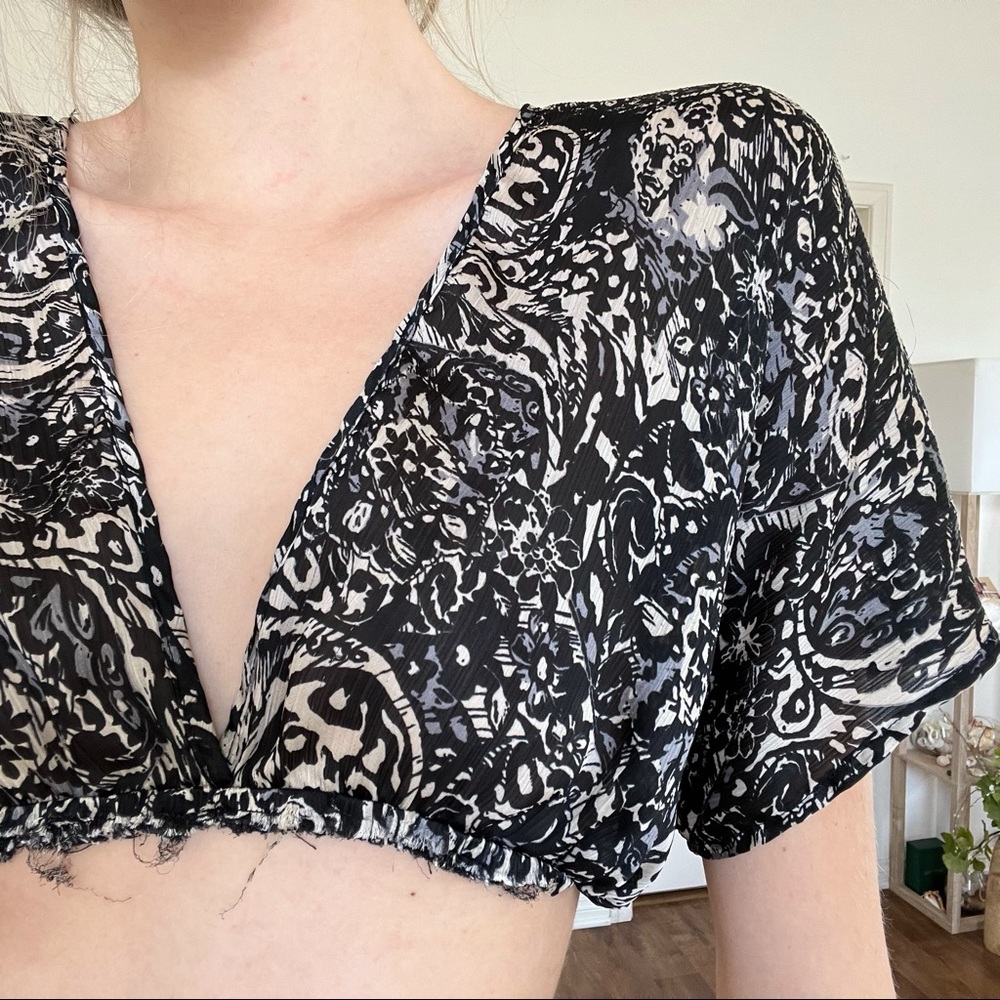 70s Boho flowy wide sleeve cropped blouse